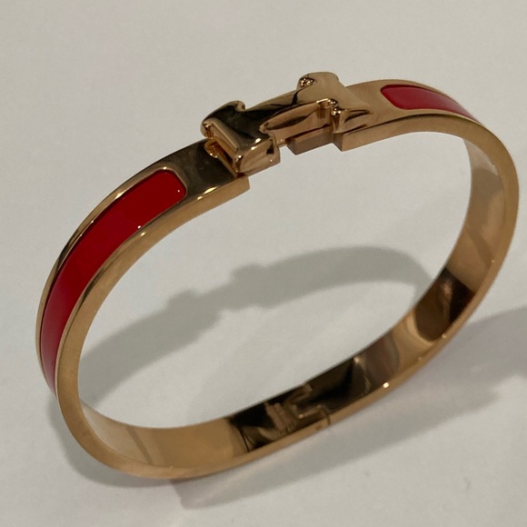 Jewelry - Red bangle